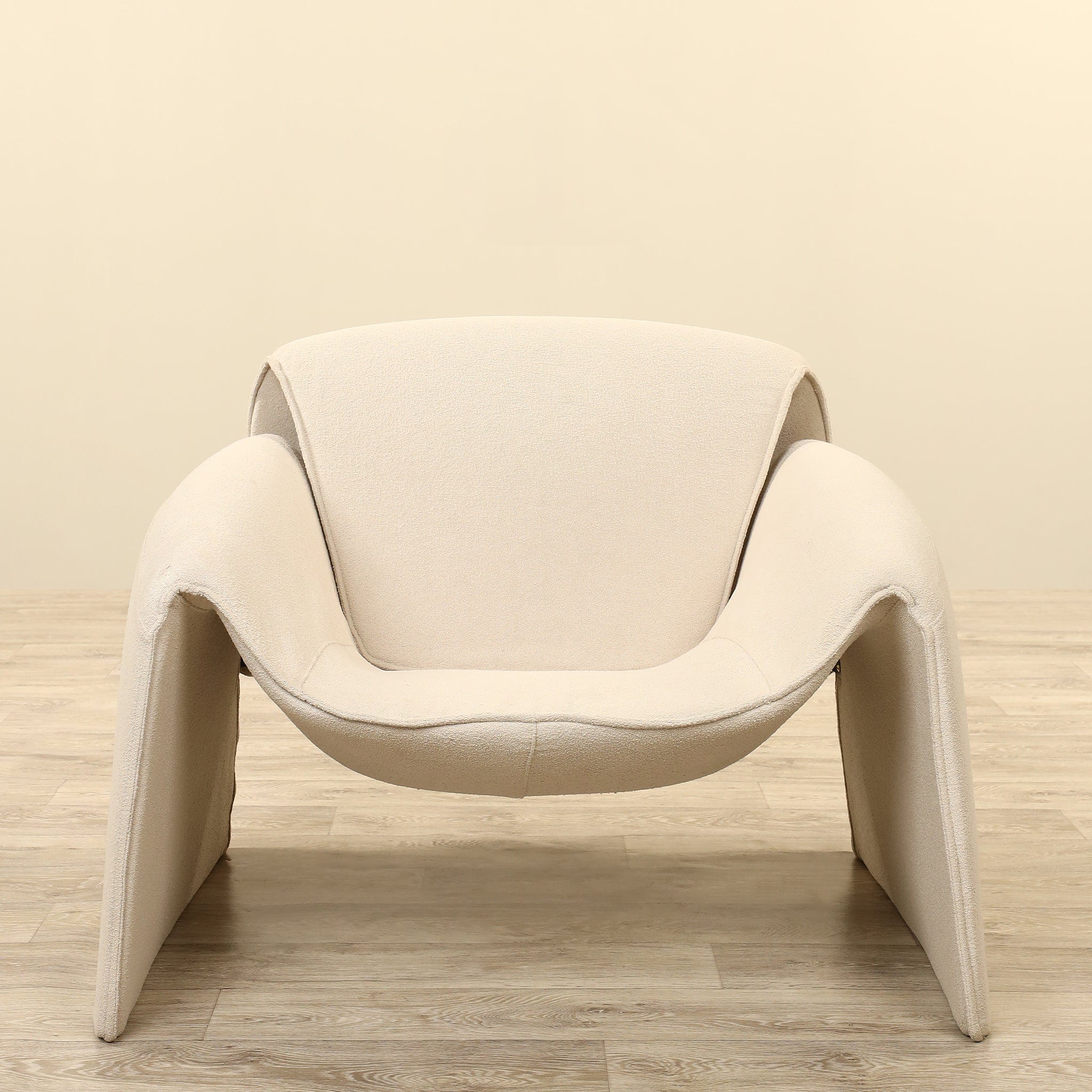 Colton - Bouclé <br> Armchair Lounge Chair - Bloomr