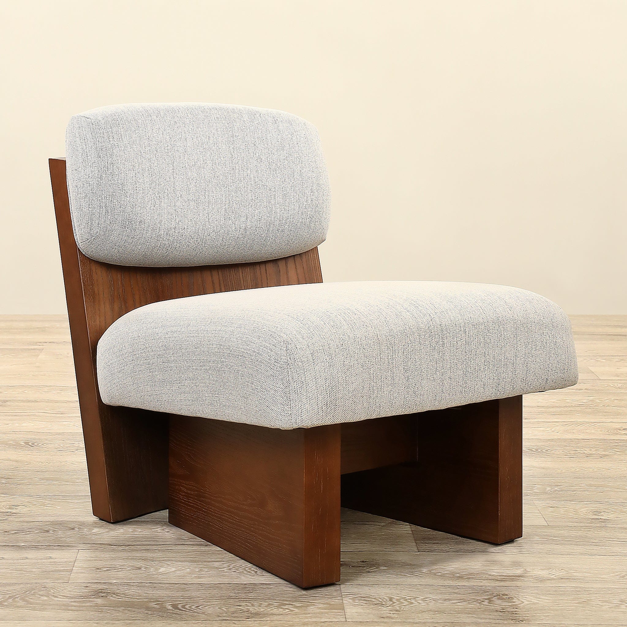 Otis <br>Armchair Lounge Chair - Bloomr