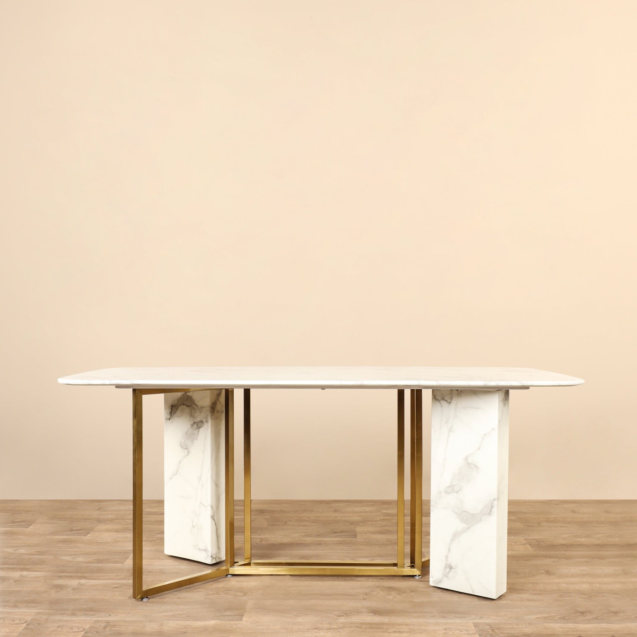 Naava <br>Dining Table <br>180cm - Bloomr